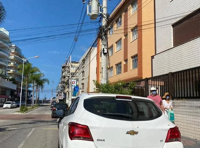 Hotel de praia: Praia do Forte - Cabo Frio Edificio Guanabara