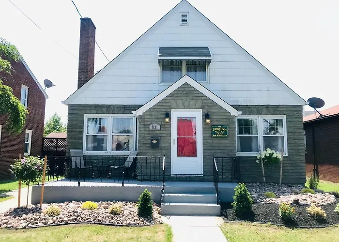 The Little Italy Of Niagara Falls Bed & Breakfast