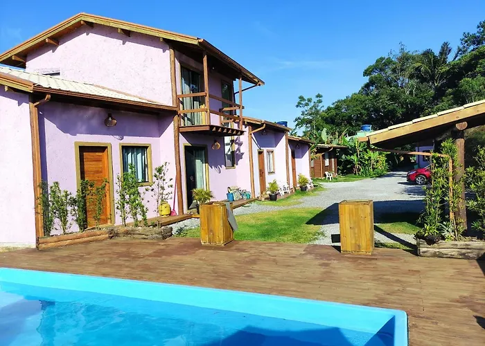 Hotel: Chalés da Guarda do Embaú