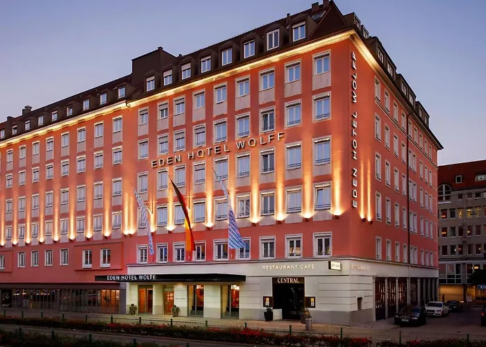 Central hotel: Eden Hotel Wolff
