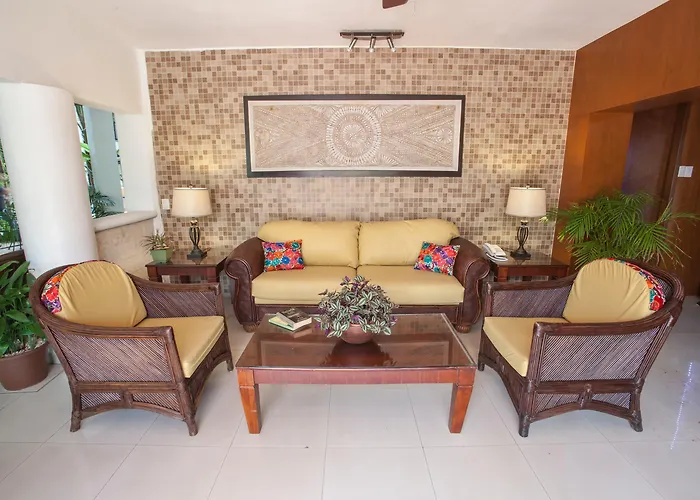 Colonial Cancun