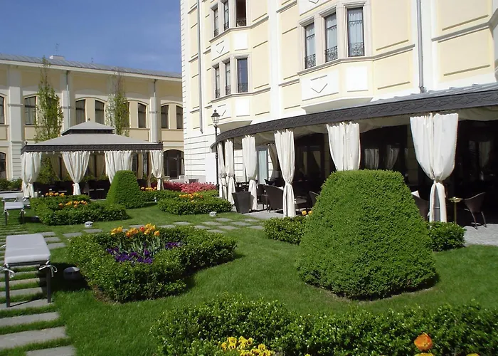 Hotel familiare: Grand Visconti Palace