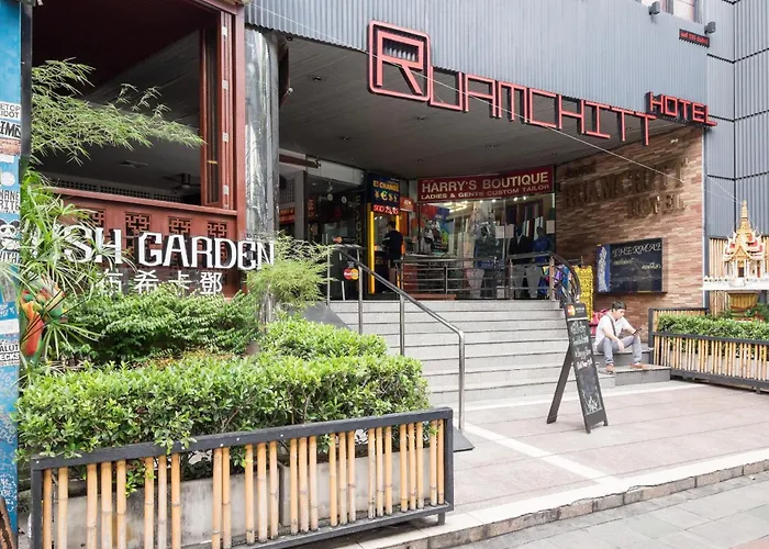 Ruamchitt Plaza Hotel