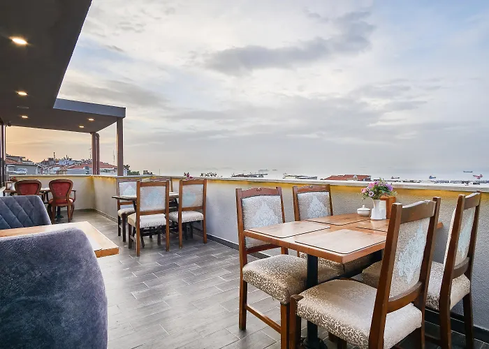 Centraal gelegen hotel: Beyazit Palace Hotel