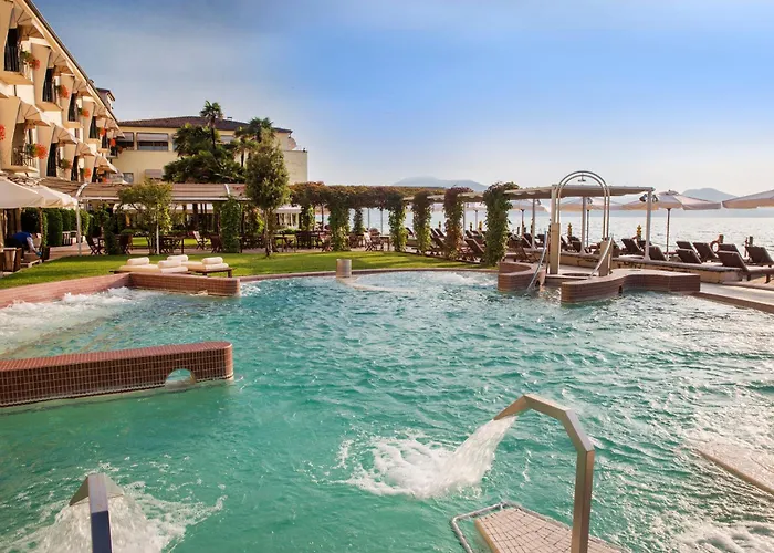 Pet Friendly hotel: Grand Hotel Terme Sirmione
