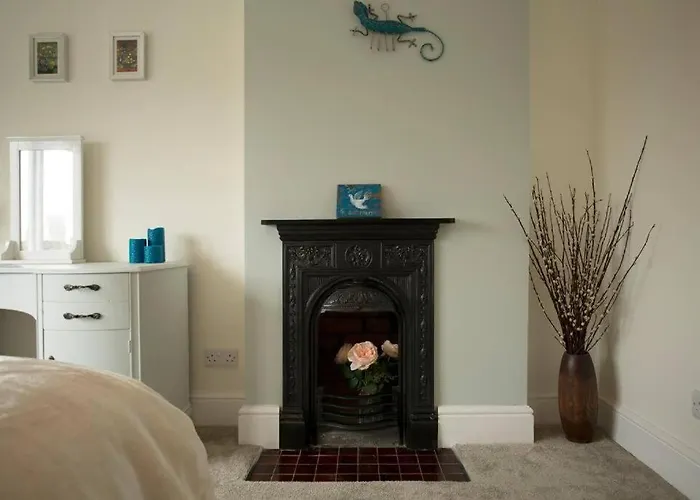 Rie'S Retreat - The Emerald Room