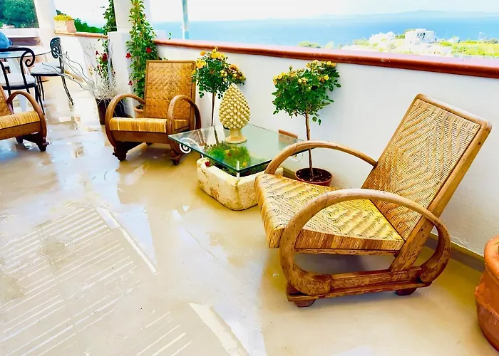 Scala Fenicia 14 By Caprirooms