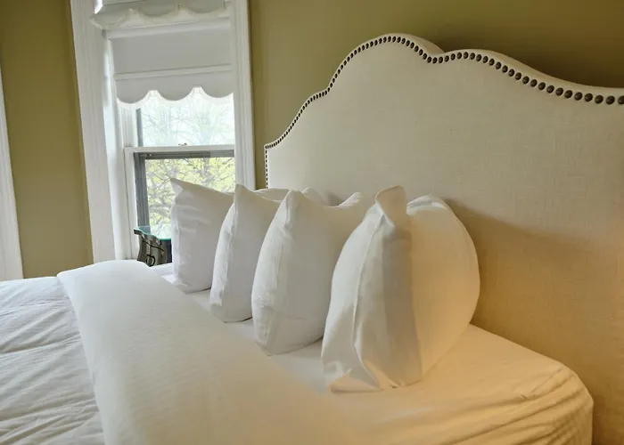 The Inn On Ferry Street