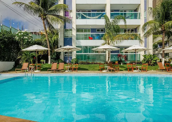 Suíte PÉ NA AREIA com PISCINA, WIFI e ESTACIONAMENTO em PONTA NEGRA