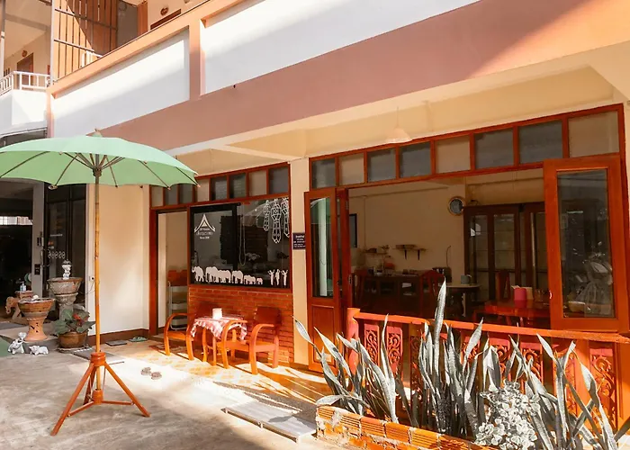 Guest house: Dphouse Center Of Old Chiang Mai