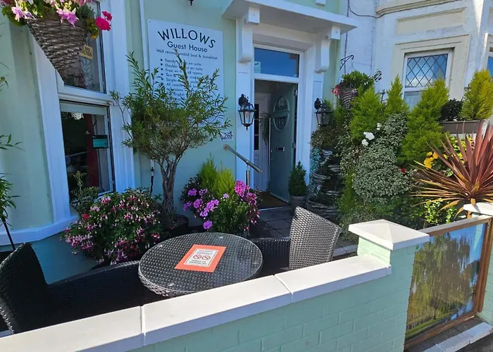 Guest house: Willows Guest House