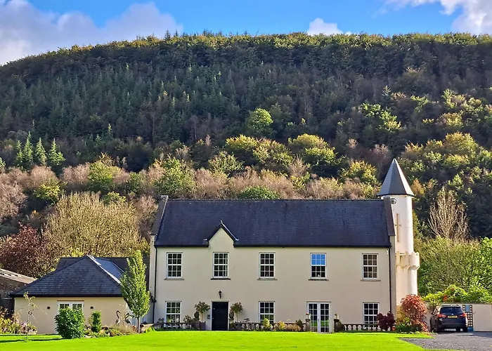 5 star hotel: Glangwili Mansion - Luxury 5 Star Bed & Breakfast