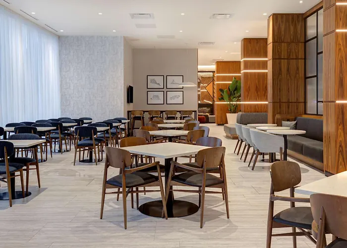 Hampton Inn Downtown, Qc