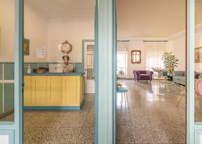 Hotel Ping Pong: Residencia Universitaria Alto de Miranda - RESISANTANDER