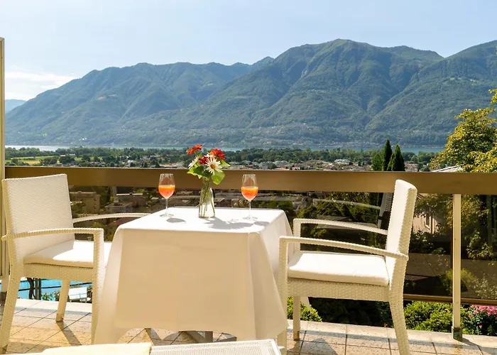 Hotel mit Pool: Hotel Ascona