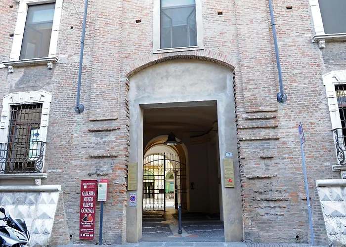 Hotel familiare: Casa Museo Palazzo Valenti Gonzaga