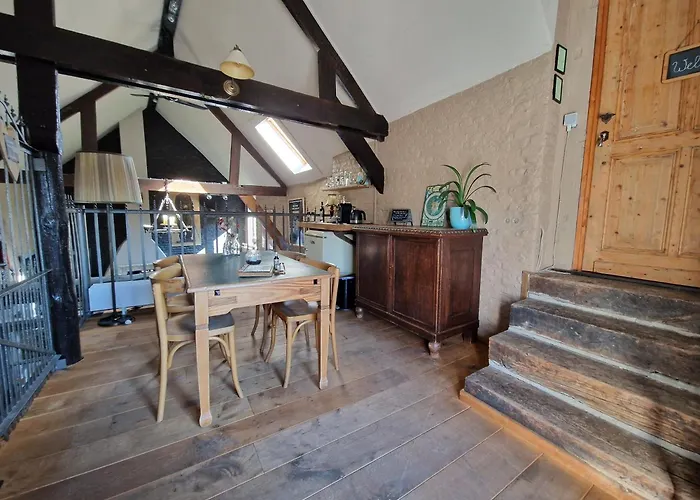Welkom Hotel: Een vleugje wellness in de Voerstreek - Bed&Brocante Onder de Poort