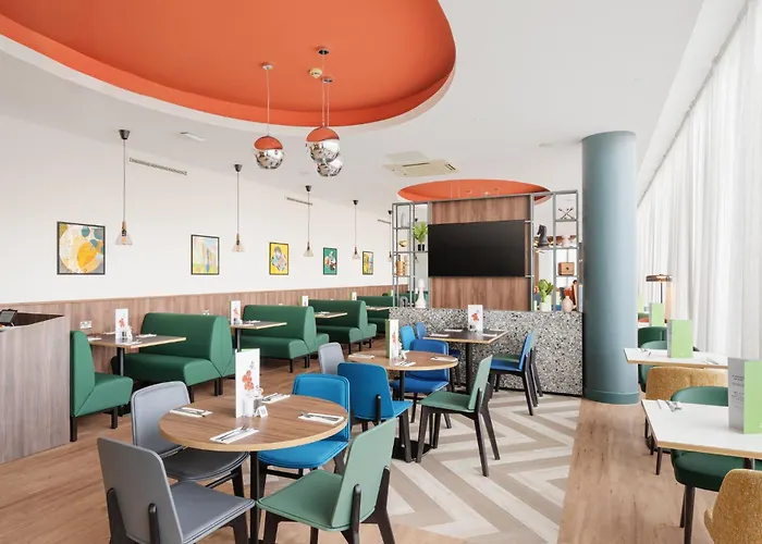 Hotel with view: Holiday Inn Norwich City By Ihg