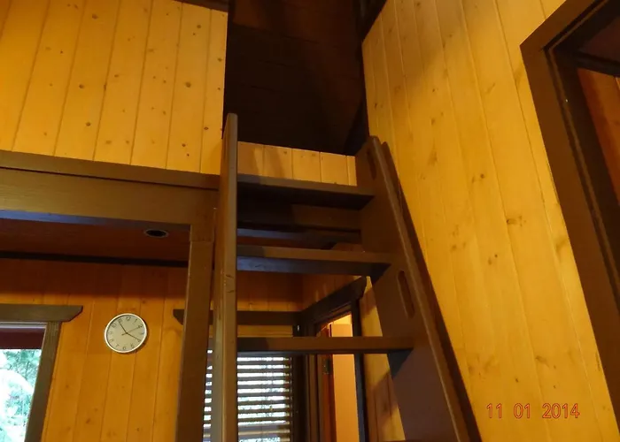 Villa: Alii Kane Cottages With Loft