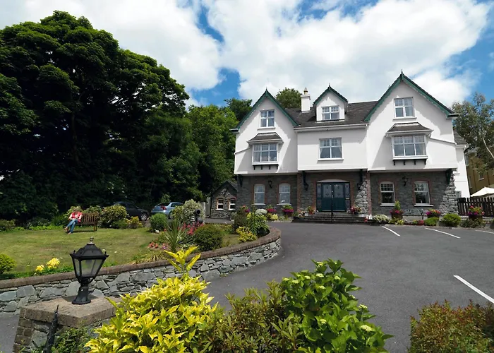 Guest house: Woodlawn House