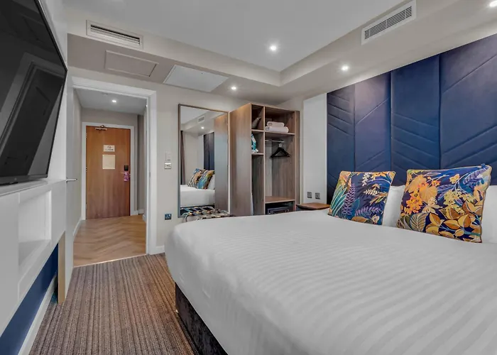 My Aparthotels Roomzzz Leeds City