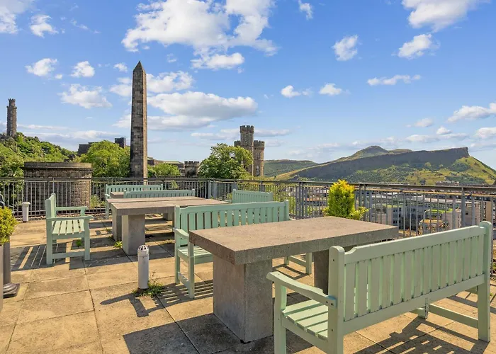 Golf hotels Princes Street Suites