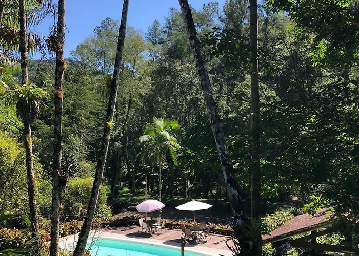 Hotel: Sitio Bagatelle - Natureza, Cachoeira E Piscina