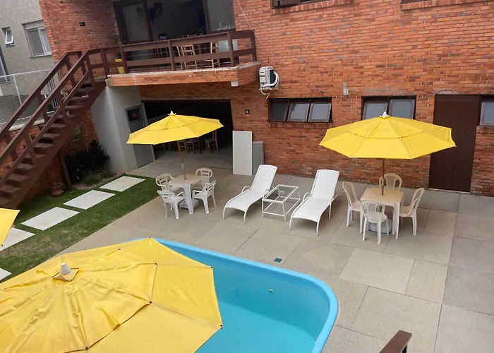 Mare Blu - Pousada Hostel