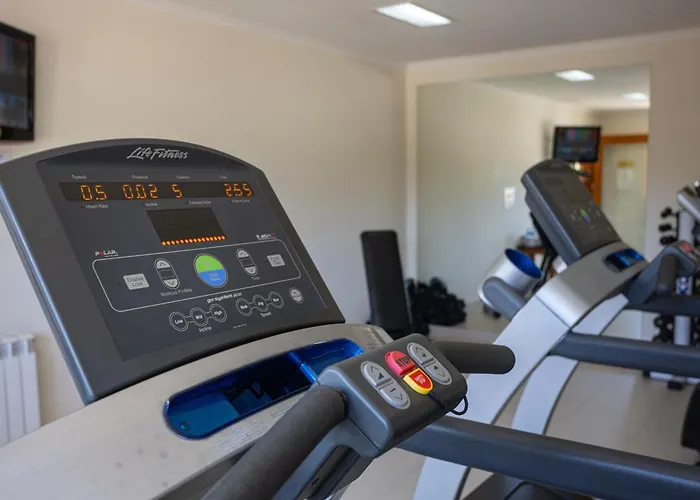 Hotel com piscina: Hotel Le Renard - Campos do Jordao