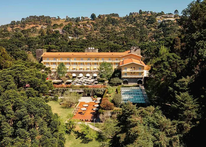 Hotel com pingue-pongue: Grande Hotel Campos do Jordao