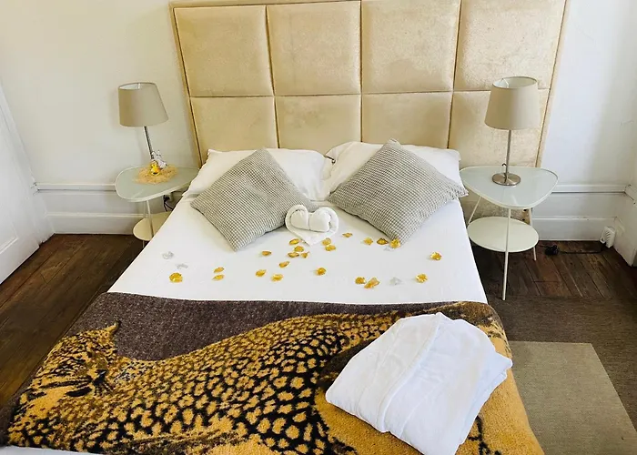 Hotel perto da faculdade: Ww Hostel & Suites