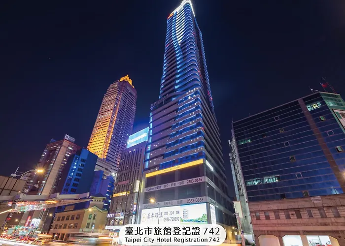 Hotel familiar: Roaders Plus Hotel - Taipei Station