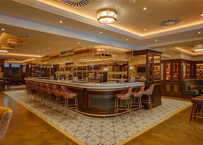 Family Hotel: The Mercantile Hotel