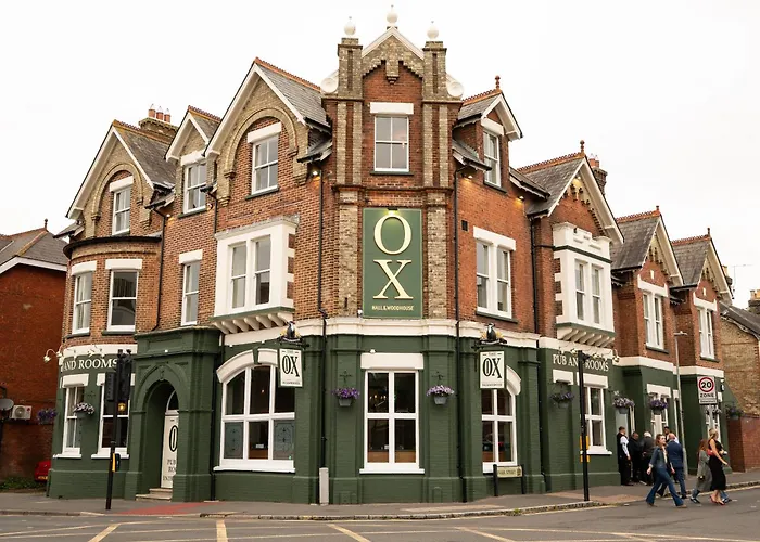 The Ox Pub & Rooms