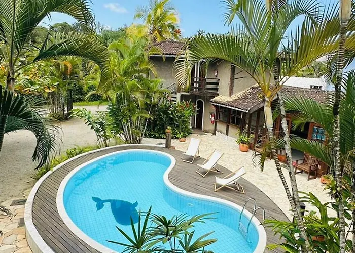 Pousada Praia da Baleia