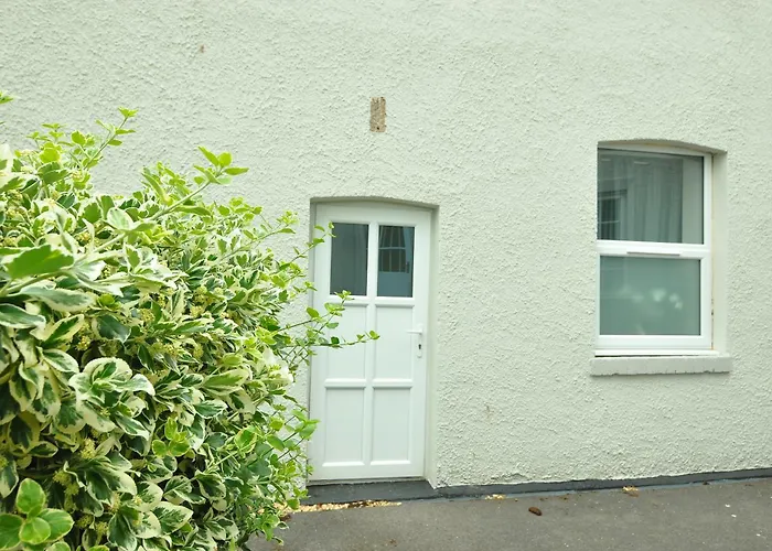 Family Hotel: Trident Court Apartments