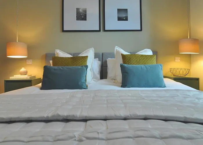 Family Hotel: Trident Court Apartments