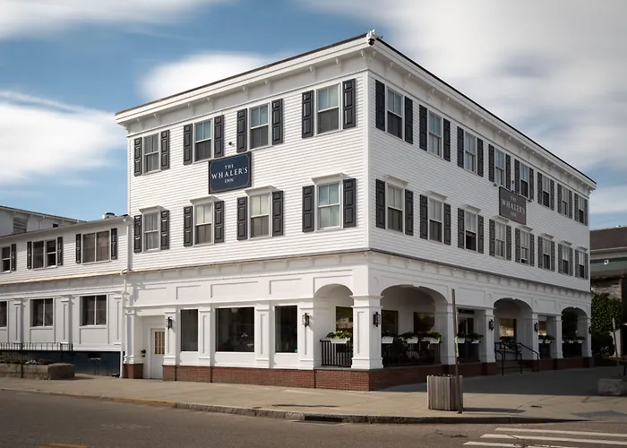 Family Hotel: The Whaler'S Inn