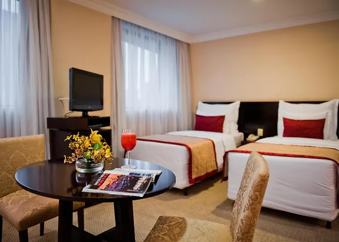 Blue Tree Premium Faria Lima