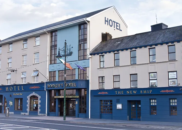 3 star hotels Dooley'S