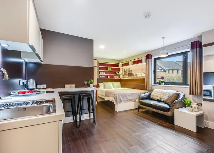 The Hostels Edge
