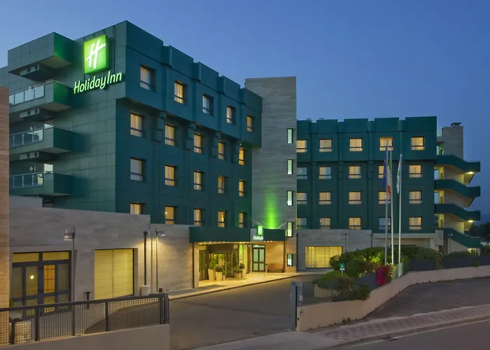 Hotel con piscina: Holiday Inn Cagliari By Ihg
