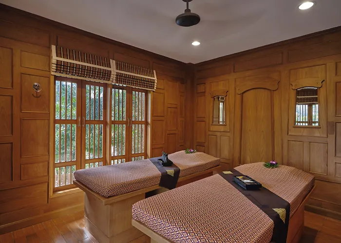 Luxury hotel only: Holiday Inn Resort Krabi Ao Nang Beach By Ihg