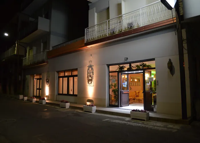 Hotel con tennis: Hotel Virgilio