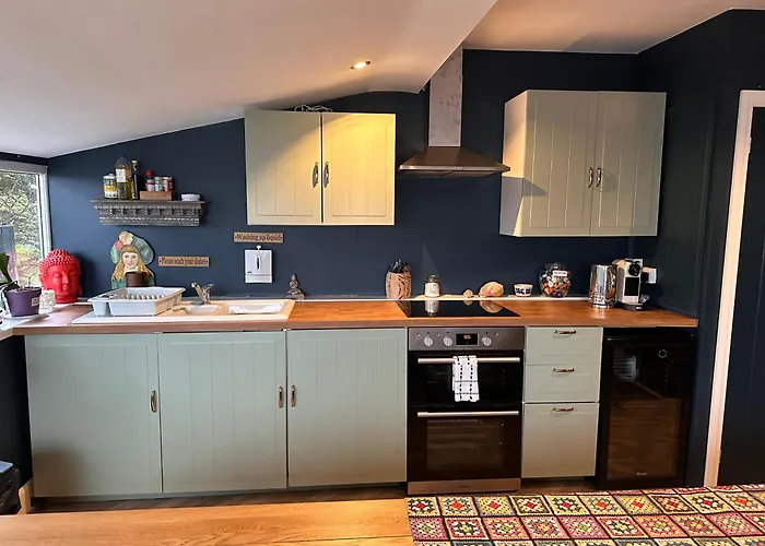 Hotel: The Boho - 4 Min Walk To Beach & Town