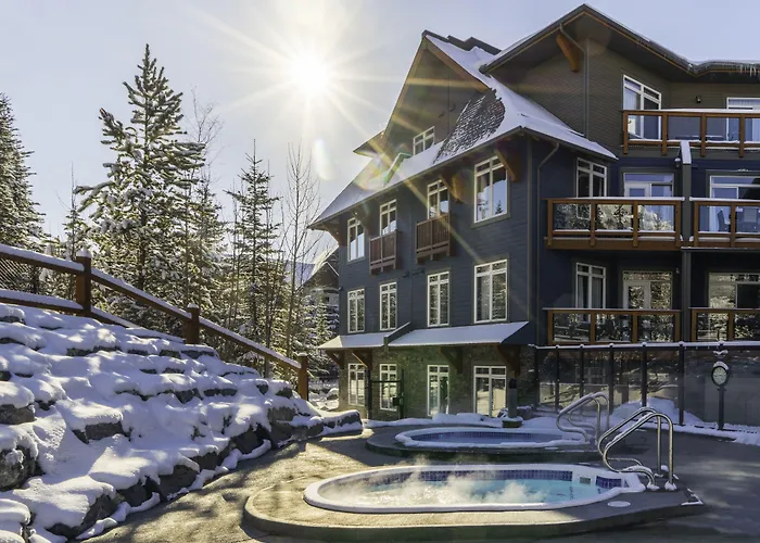 Hotel suites Blackstone Mountain Lodge By Clique