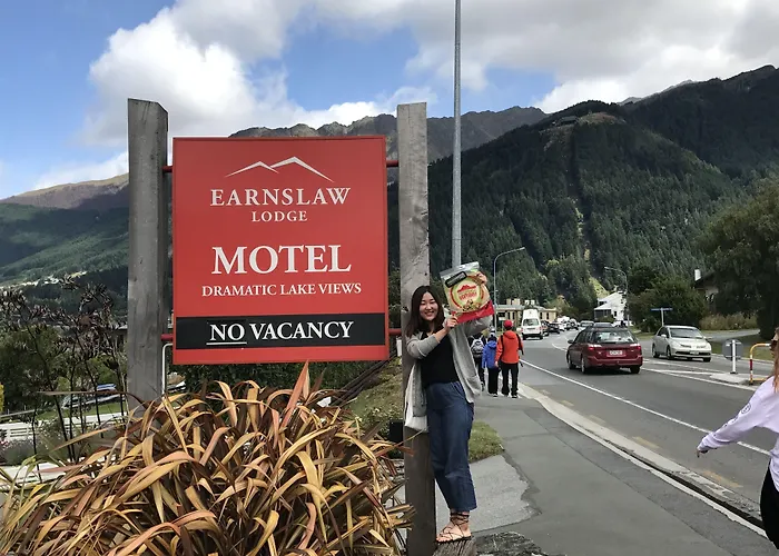 Earnslaw Lodge