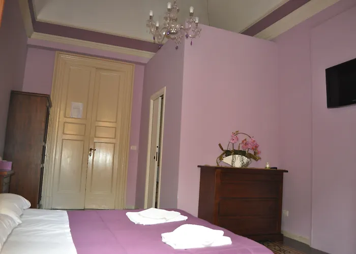 Hotel con vistas: B&B Teatro Bellini