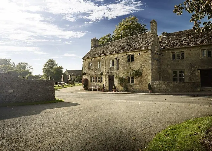 The Masons Arms