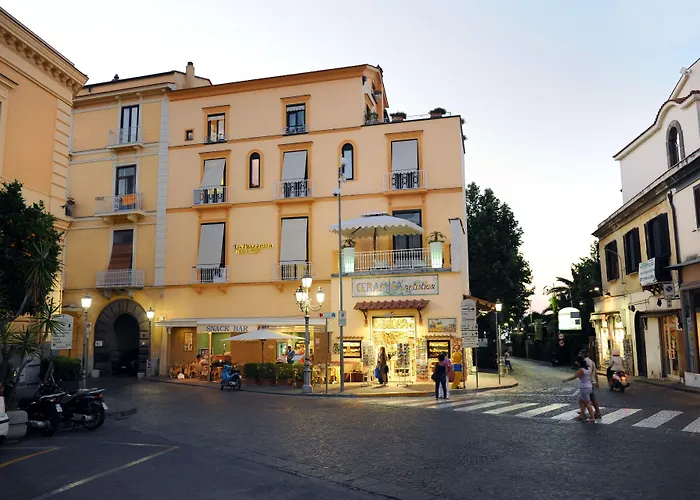 La Piazzetta Guest House